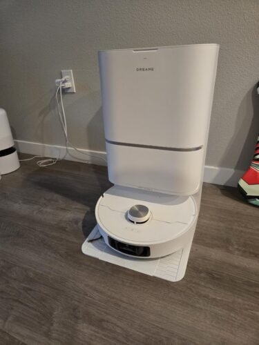 DREAME L40 Ultra Robot Vacuum and Mop, 11,000Pa Suction, Removable & Liftable Mop, Auto-Empty, Voice Control, Self-Cleaning, Pet-Friendly Smart Vacuum photo review