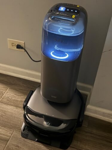 eufy Omni S1 Pro Robot Vacuum and Mop, 8000Pa Suction, Self-Emptying & Mop Washing, HydroJet Ozone Cleaning, Smart Obstacle Avoidance, All-in-One Station photo review