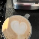 Breville Barista Max Espresso Machine – Integrated Bean Grinder, Milk Frother, 15 Bar Pump, 2.8L Tank, Stainless Steel Espresso, Latte & Cappuccino Maker photo review