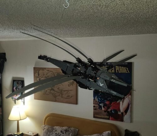 LEGO Icons Dune Atreides Royal Ornithopter 10327 Building Set for Adults, Collectible Sci-Fi Display Model with 8 Minifigures, Gift Idea for Dune Movie Fans photo review