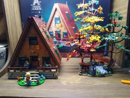LEGO Ideas A-Frame Cabin 21338 – Collectible Display Set for Adults, Nature-Inspired Model with Minifigures and Animal Figures, Architecture Gift Idea photo review