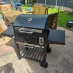VonHaus XL Charcoal BBQ Grill & Smoker – Portable Barbecue with Warming Rack, Side Shelves, Wheels, Temperature Gauge – Outdoor Cooking for Meat, Fish & Veg photo review