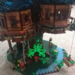 LEGO Ideas Tree House 21318 – Collectible Model Building Set for Adults & Teens, 3 Cabins with Interchangeable Leaves, Includes Minifigures, Nature Accessories & Bird Figure, 3036 Pieces photo review