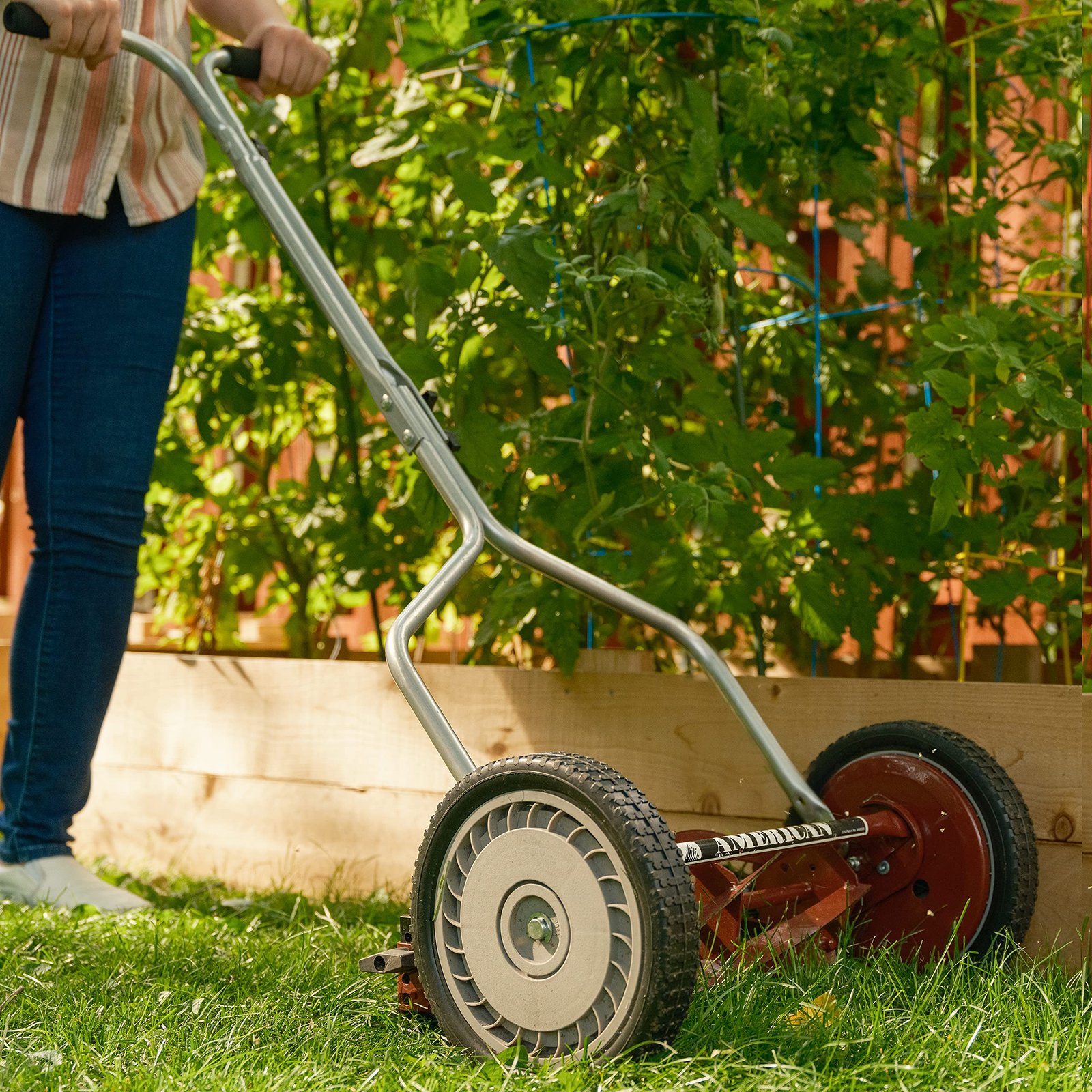 American Lawn Mower Company 14″ (35.6 cm) 4-Blade Manual Reel Mower – 5-Position Height, 20 lb (9.1 kg) - Image 14